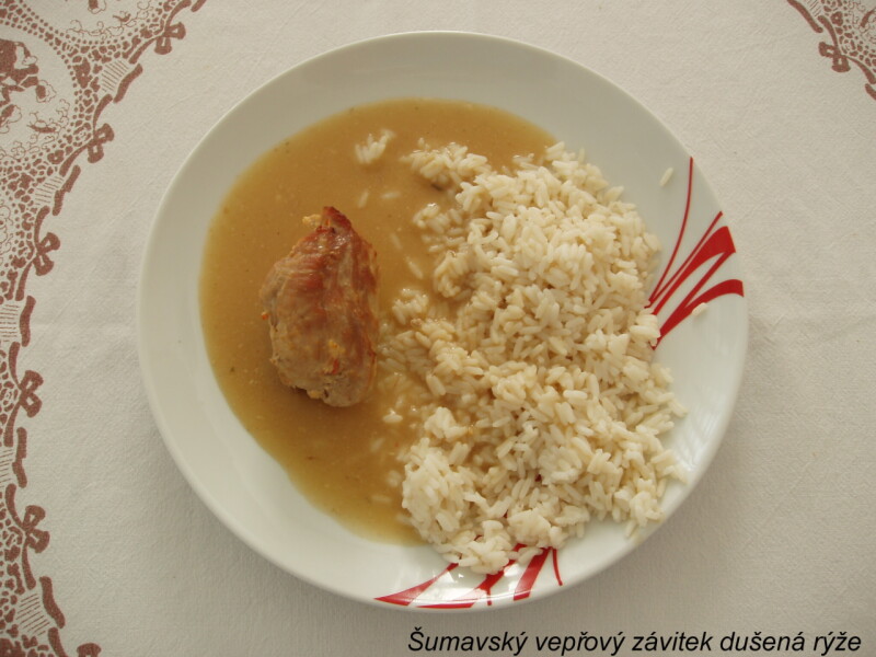 Šumavský vepřový závitek dušená rýže